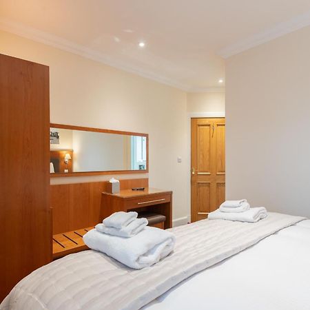 138 North Street - Luxury 2 Bed 2 Bath With Secret Garden, Summerhouse, Putting Green St Andrews Exterior photo