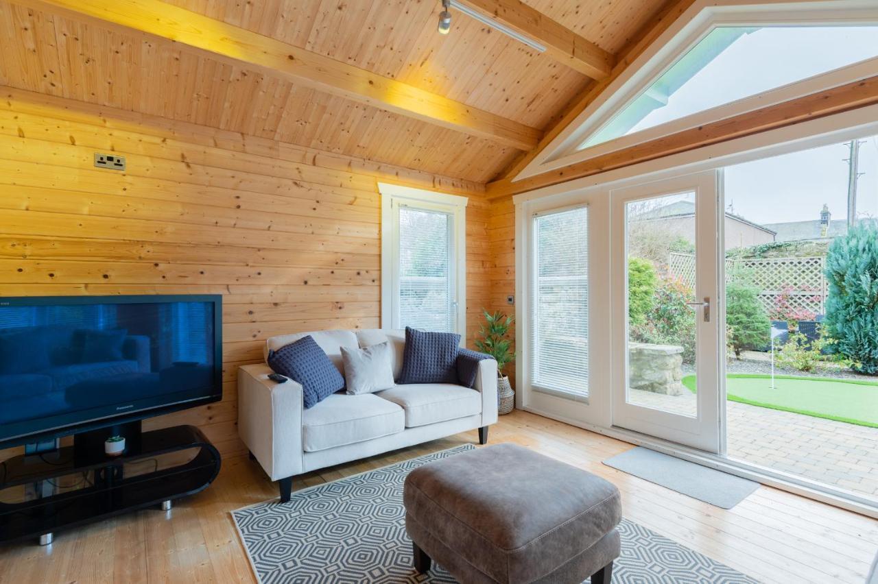 138 North Street - Luxury 2 Bed 2 Bath With Secret Garden, Summerhouse, Putting Green St Andrews Exterior photo