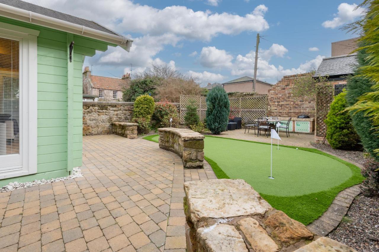 138 North Street - Luxury 2 Bed 2 Bath With Secret Garden, Summerhouse, Putting Green St Andrews Exterior photo