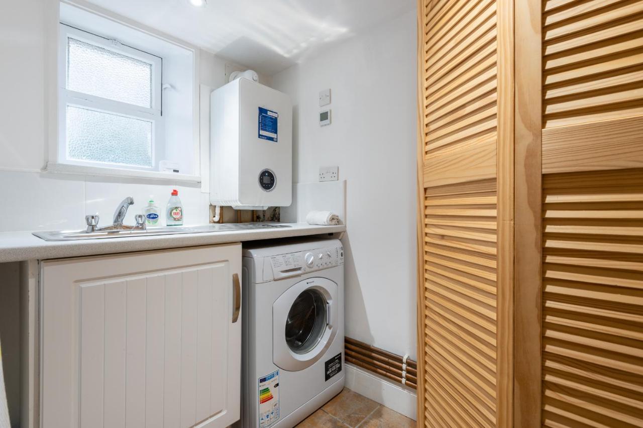 138 North Street - Luxury 2 Bed 2 Bath With Secret Garden, Summerhouse, Putting Green St Andrews Exterior photo